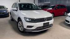 Volkswagen Tiguan SUV White LED Alloy Wheels