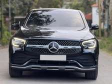MERCEDES-BENZ GLC220D