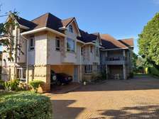 5 Bed House with En Suite in Muthaiga