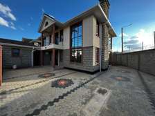 4-bedroom house with SQ for rental