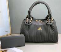 Stylish Black Handbag & Wallet Set Medium Size