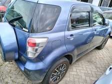Toyota Rush blue
