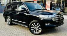 Toyota Land cruiser ZX V8 black color 2018 model