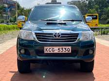 TOYOTA HILUX DOUBLE CAB