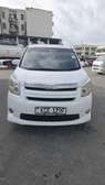 TOYOTA NOAH 8 SEATER 2009