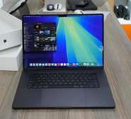 Apple 16" Macbook Pro (M4 Max, Space Black)
