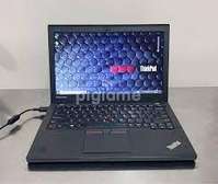 ORIGNAL LENOVO X 250 LAPTOP