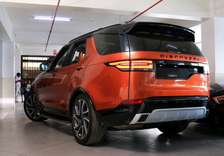 2018 Land Rover discovery 5 petrol