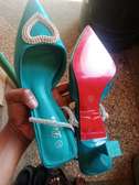 Kitten heels