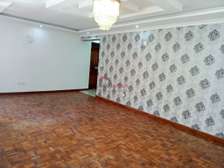 3 Bed Apartment with En Suite in Madaraka