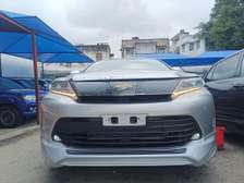 Toyota Harrier Premium Hybrid Silver 2018