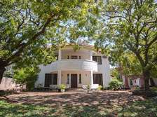 5 bedroom villa for sale in Old nyali Mombasa Kenya