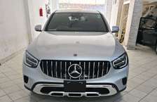 Mercedes-Benz coupe 2020 Sleek Silver Luxury Performance