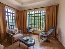 Furnished 2 Bed Apartment with En Suite in Nyari