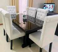 Tufted 6 seater dining set