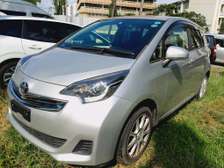 Toyota Ractis silver 2wd 2016