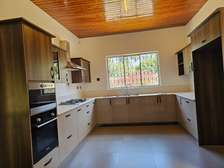 5 Bed House with En Suite at Loresho