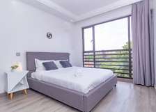 Furnished 3 Bed Apartment with En Suite at Riverside Lane