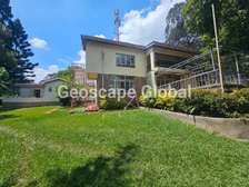 5 Bed House with En Suite in Runda