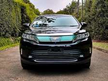Toyota Harrier Premium Hybrid 4WD