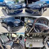 Toyota harrier 2015 black and white