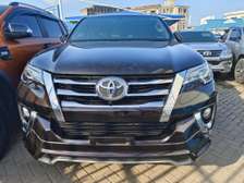 Toyota Fortuner diesel vZ 2017