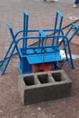 Electric hollow block machine