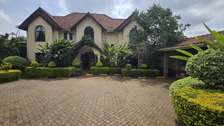 5 Bed House with En Suite in Runda