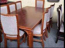 6 seats table