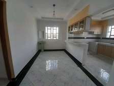 3 Bed House with Garden at Acacia Road