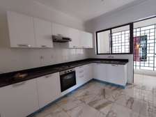 3 Bed Apartment with En Suite in Kilimani