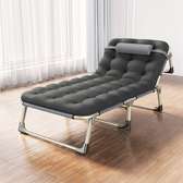 Outdoor Furniture; Zero Gravity Leisure Chair
