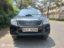 TOYOTA HILUX DOUBLE CAB MANUAL 2011 MODEL