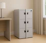 office Cabinet : 3-Drawer Office cabinet With Lockable Bar