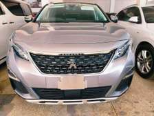 Peugeot 2008 silver 2018 New Shape