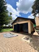 4 Bed House with En Suite in Runda