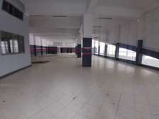 6,499 ft² Warehouse with Backup Generator in Industrial Area