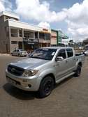 TOYOTA HILUX DOUBLE CAB