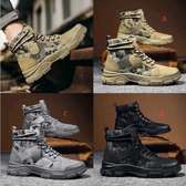 Combat camouflage boots🔥