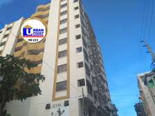 2 Bed Apartment with Lift at Vescon Area