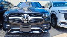 Mercedes Benz GLE400d 2021 black Sunroof
