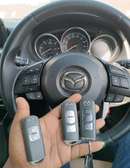 Car key replacement services