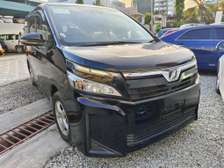Toyota Voxy black 2018 2wd