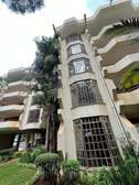 3 Bed Apartment with En Suite in Lavington
