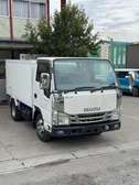 ISUZU ELF Freezer