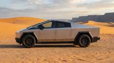 Tesla Cybertruck 2025 AWD | 150km |