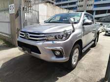 Toyota Hilux Double cabin Silver 2018 4x4