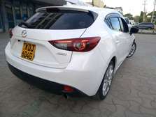 Mazda Axela petrol