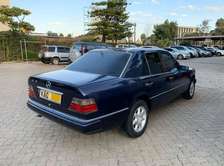 Mercedes Benz W124 E220