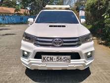 TOYOTA HILUX DOUBLE CAB AUTOMATIC 2010 MODEL